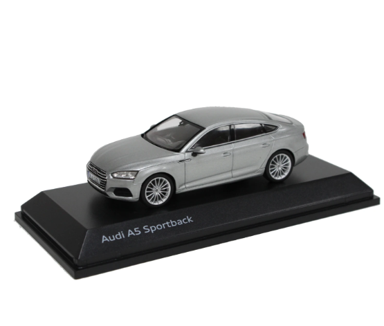 Модель автомобиля 1:43 Audi A5 B9 F5 Sportback Floret Silver