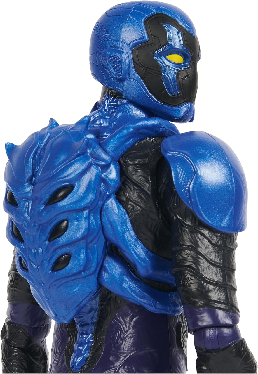 Детская игровая фигурка ДС Синий жук 28 см Spin Master Blue Beetle (6068156) - фото 6 Детская игровая фигурка ДС Синий жук 28 см Spin Master Blue Beetle (6068156) - фото 6