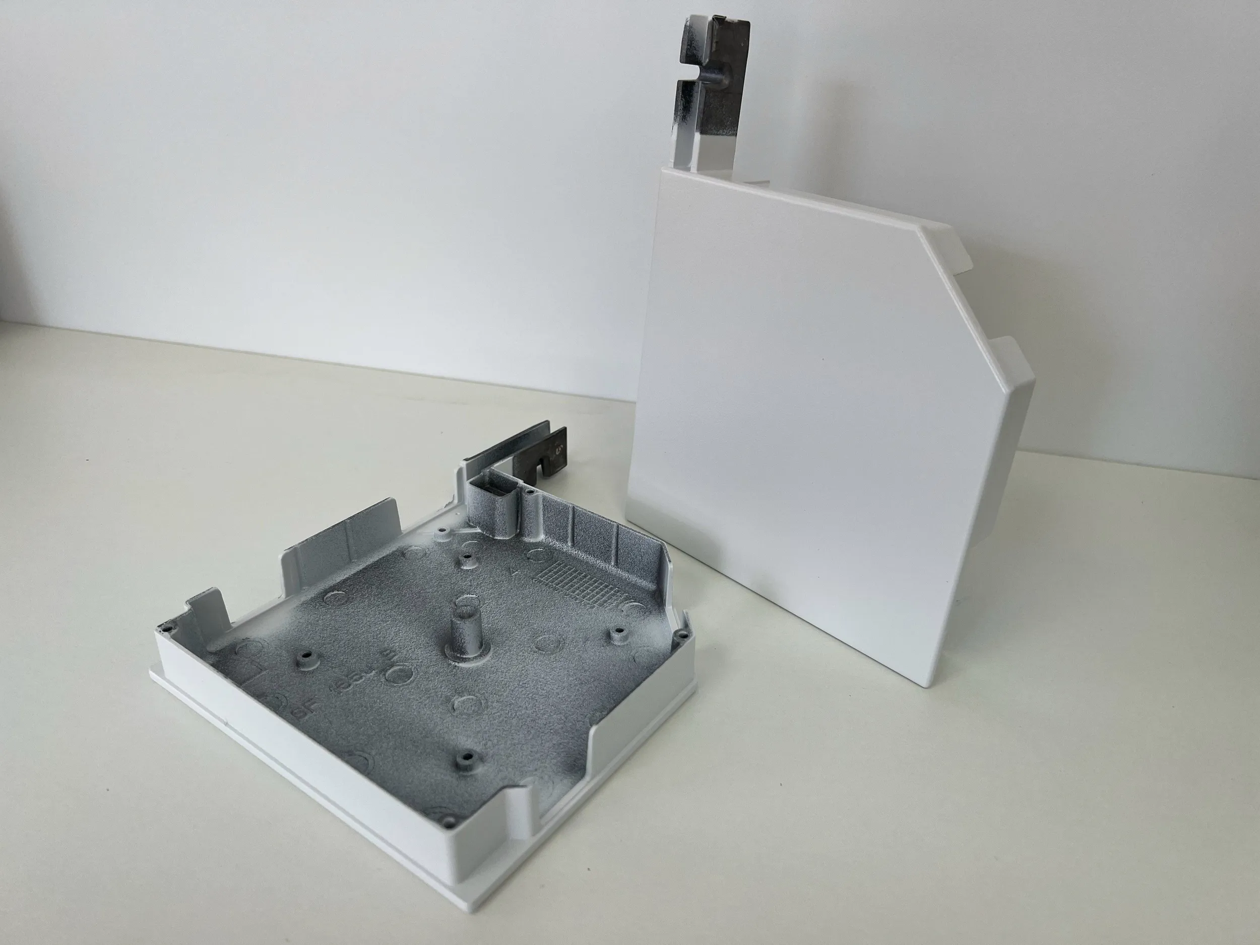 Комплект кришок бічних для ролет Alutech SF45/205u-B 2 шт. Білий (31920811)