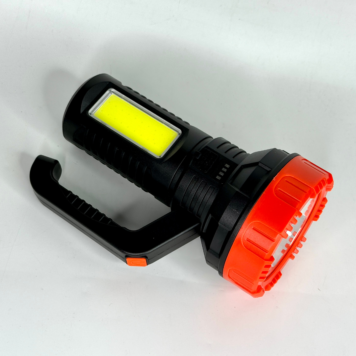 Ліхтар світлодіодний акумуляторний XS-520