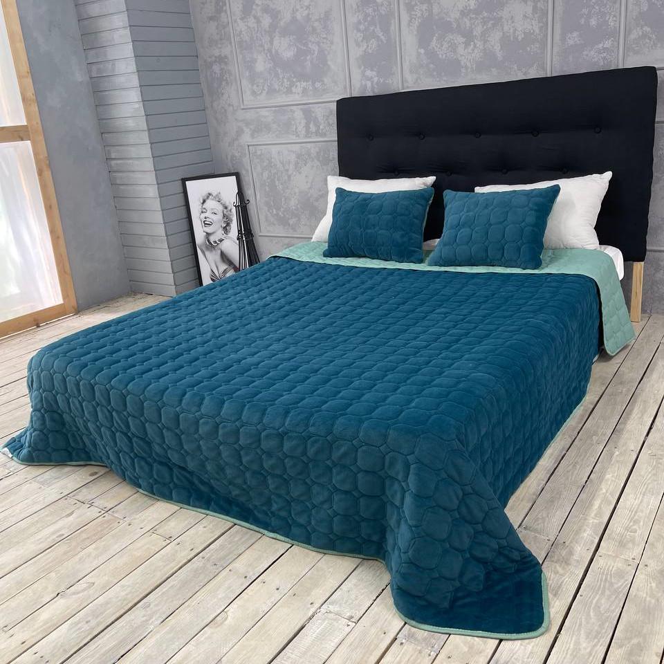 Покрывало евро и две подушки (32523)