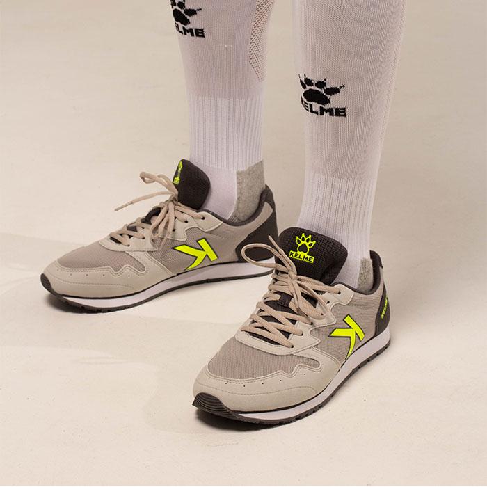 Кроссовки мужские Kelme Street р. 40 Серый - фото 3