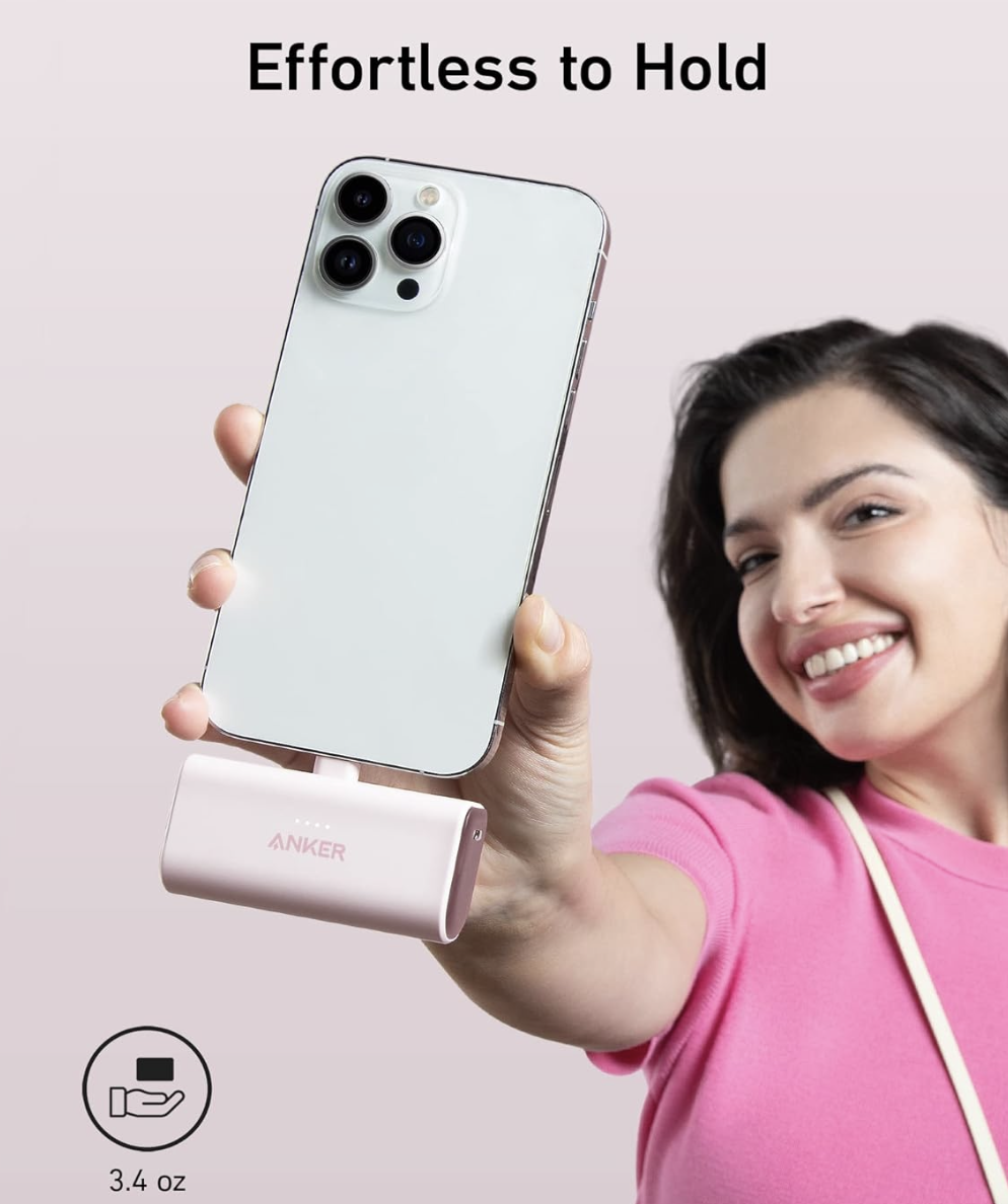 Повербанк Anker Nano з вбудованим складним роз'ємом Lightning 5000 mAh Blue - фото 4 Повербанк Anker Nano з вбудованим складним роз'ємом Lightning 5000 mAh Blue - фото 4