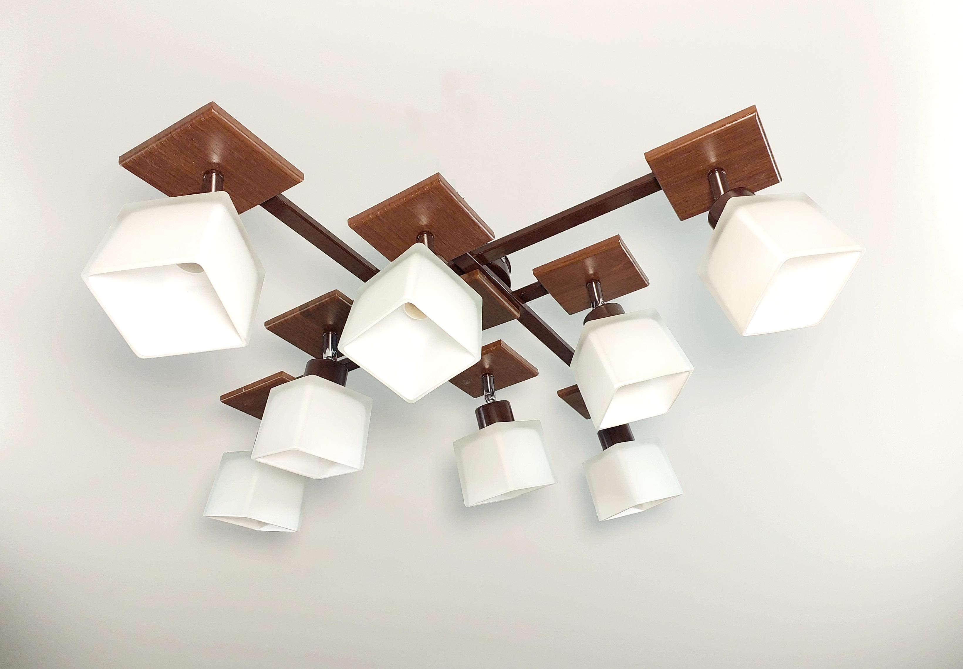 Люстра потолочная Оскар/8 на 8 поворотных плафонов Коричневый