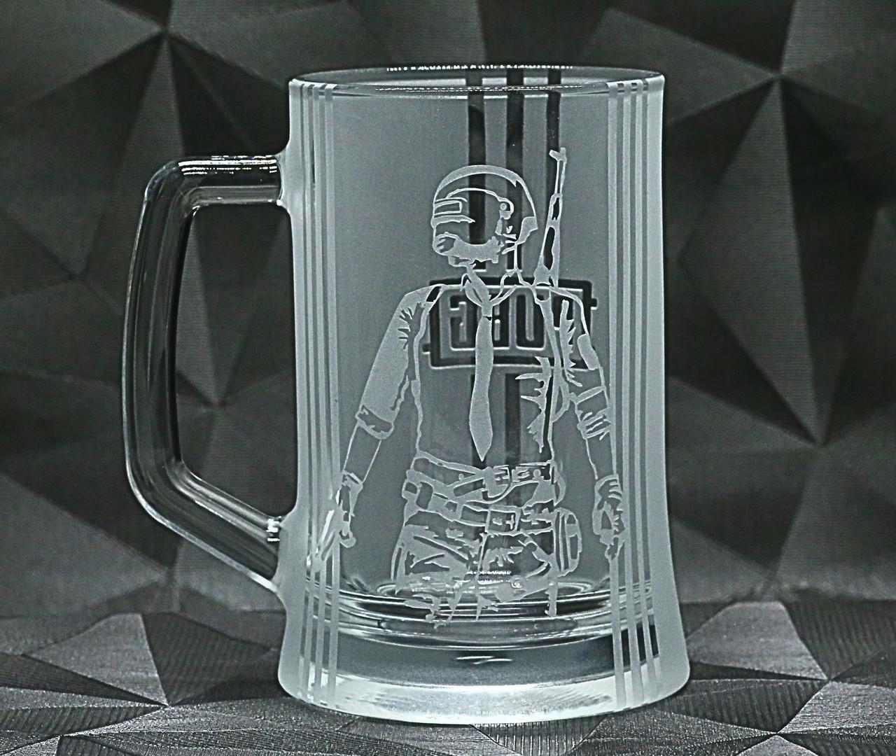 Подарочный бокал для пива с гравировкой игры лого PUBG 670 мл (2497195710)