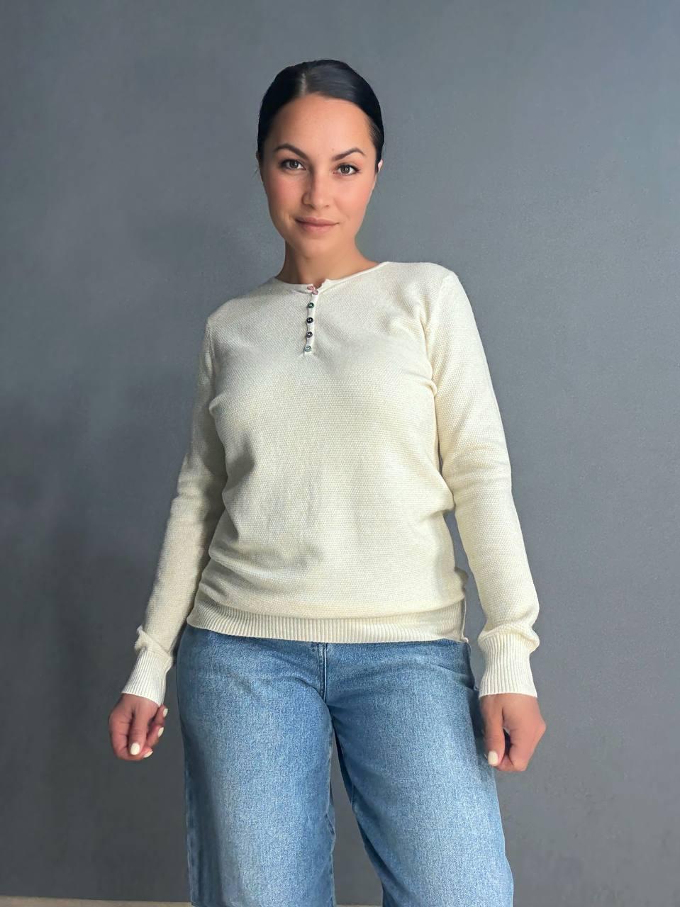 Свитер женский AN 02493 букле с пуговицами тонкий и теплый базовый One Size Молочный - фото 9 Свитер женский AN 02493 букле с пуговицами тонкий и теплый базовый One Size Молочный - фото 9
