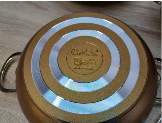 Набір каструль OMS з антипригарним покриттям 6 предметів Gold (3031-gold) - фото 5 Набір каструль OMS з антипригарним покриттям 6 предметів Gold (3031-gold) - фото 5