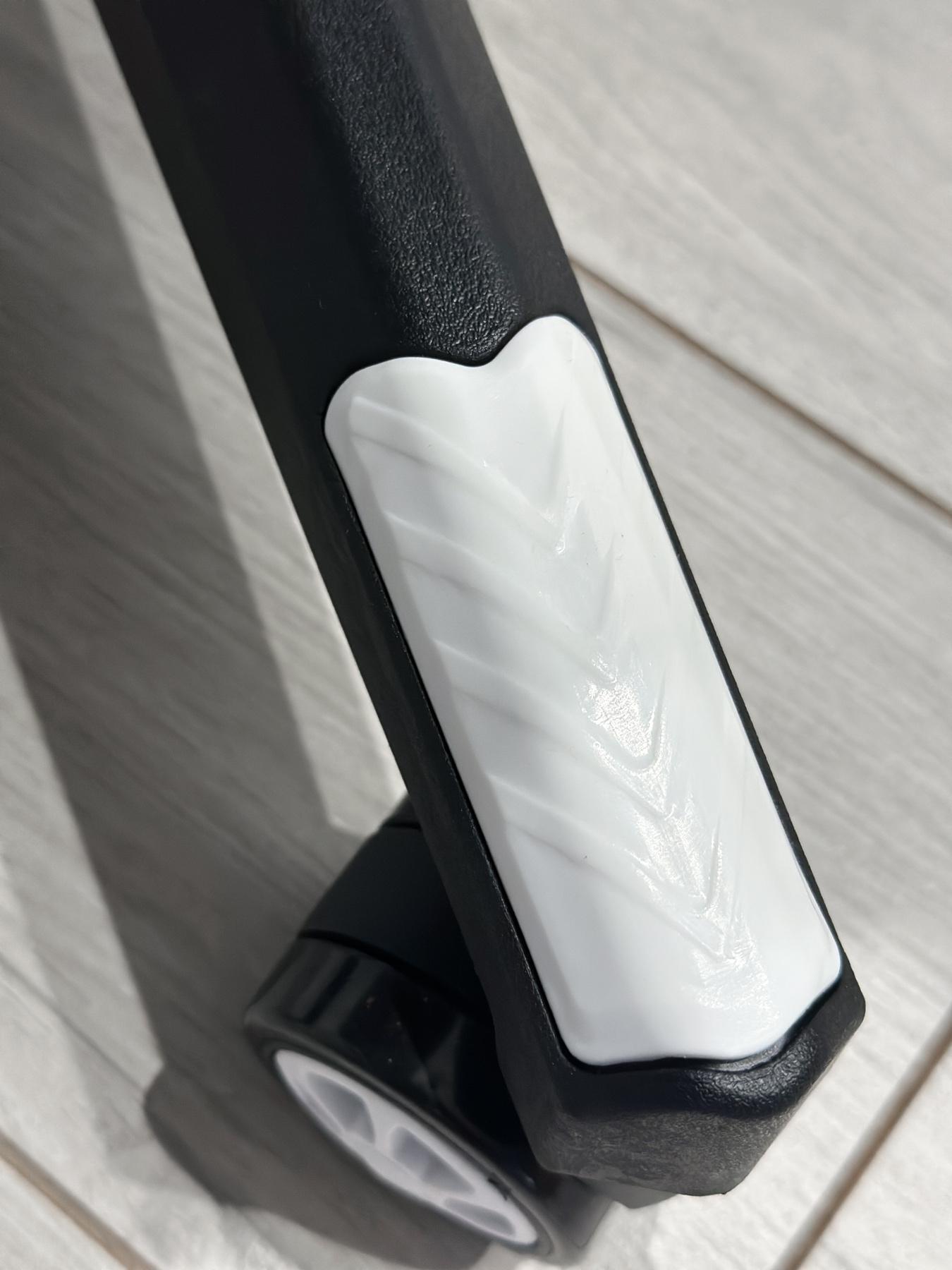 Кресло компьютерное BOOST PlayMaker 94558 Черно-белый - фото 17 Кресло компьютерное BOOST PlayMaker 94558 Черно-белый - фото 17