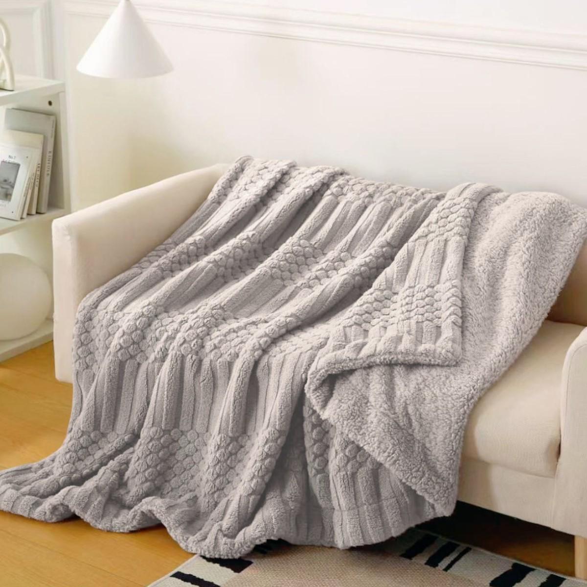 Плед с экоовчины полуторный Koloco Точка Полоска 160х210 см Серый (42350)