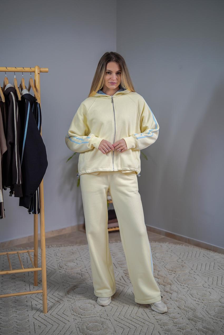 Костюм женский М208.4 на замке с начесом XL Светлый лимон (1027-1-63)