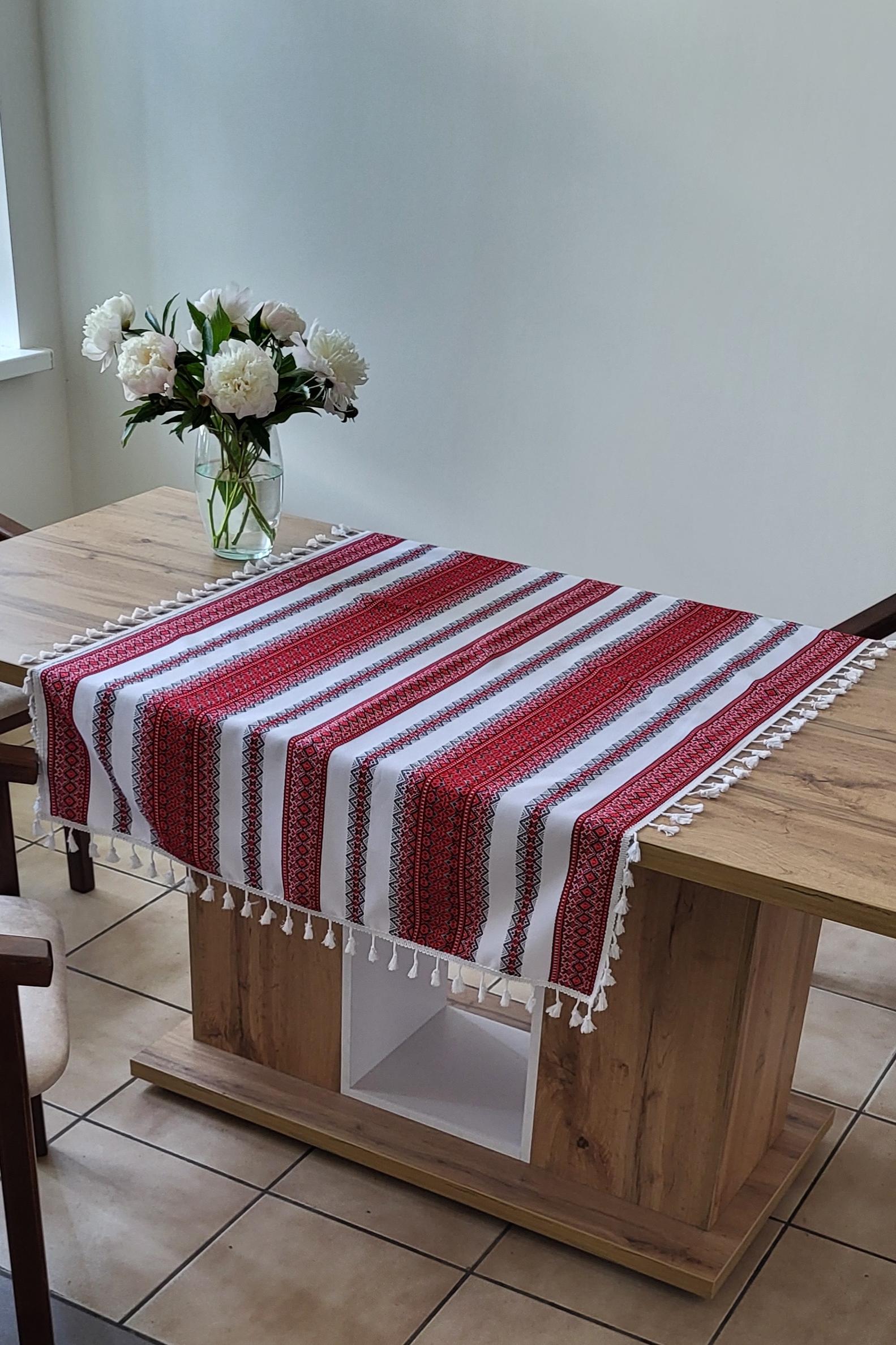 Скатерть ткано-декоративная -ранер с вышивкой Пионы 800x1500 Красный (Арт-081ск)