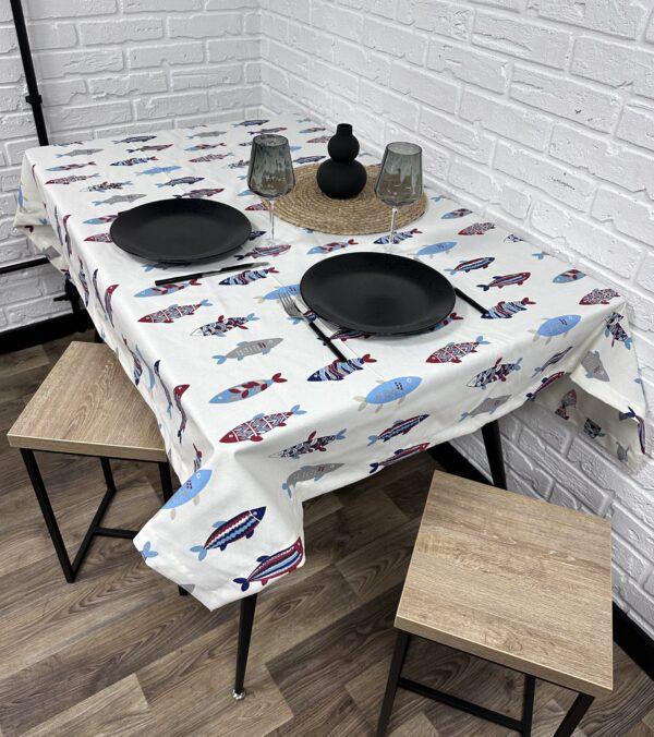 Скатерть водоотталкивающая Comfort Home Small fish с тефлоновым покрытием 140x180 см