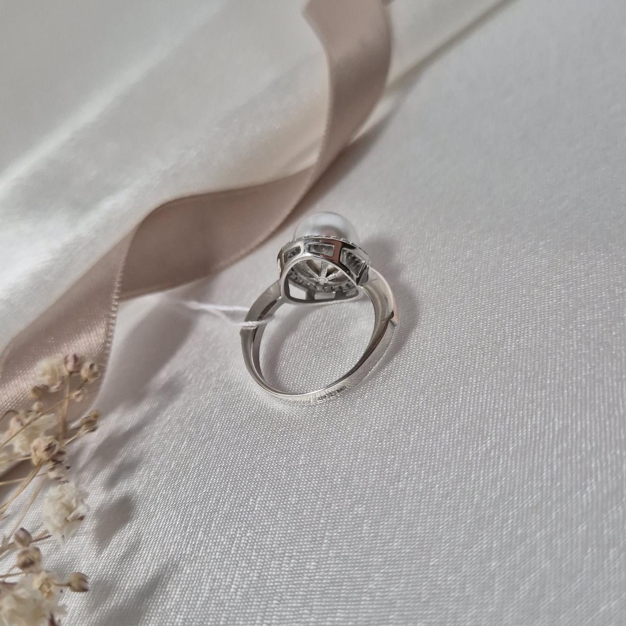 Каблучка із золотою пластиною з білою перлиною імітація срібло 925 проби золото 375 р. 18 (540к ) - фото 5 Каблучка із золотою пластиною з білою перлиною імітація срібло 925 проби золото 375 р. 18 (540к ) - фото 5