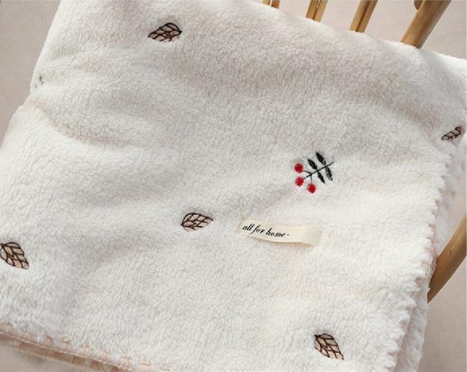 Плед дитячий велсофт 90х130 см Молочний