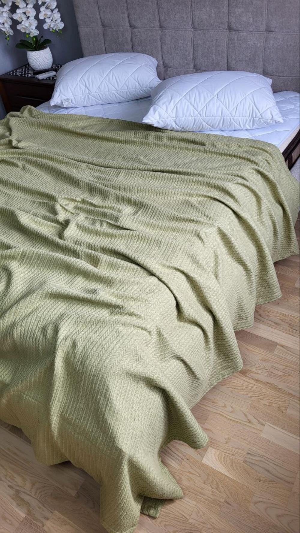 Покрывало Пике Косичка 140x220 см Нежная оливка (11216) - фото 5 Покрывало Пике Косичка 140x220 см Нежная оливка (11216) - фото 5