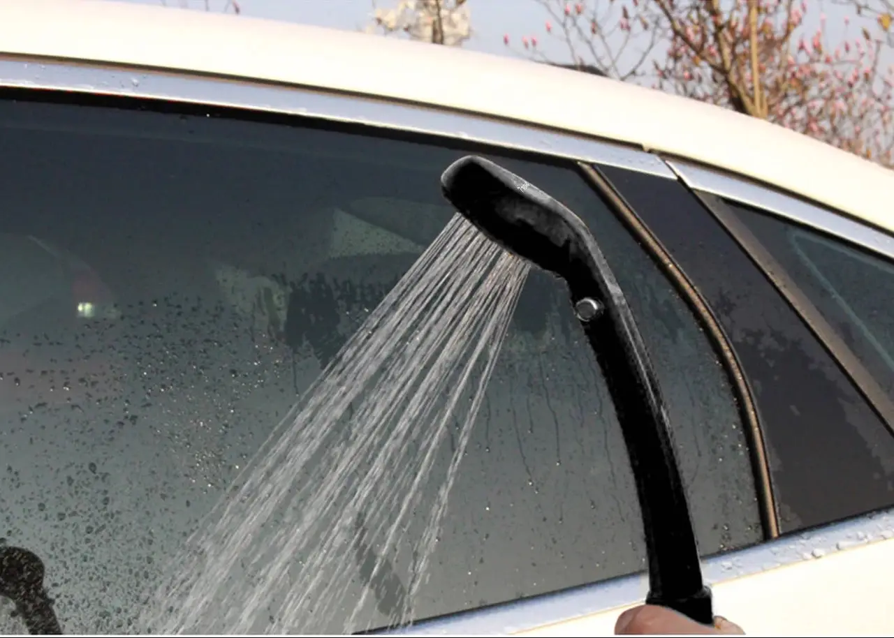 Душ с насосом Trizand 8877 туристический 12 В 60 Вт (8877) - фото 4 Душ с насосом Trizand 8877 туристический 12 В 60 Вт (8877) - фото 4