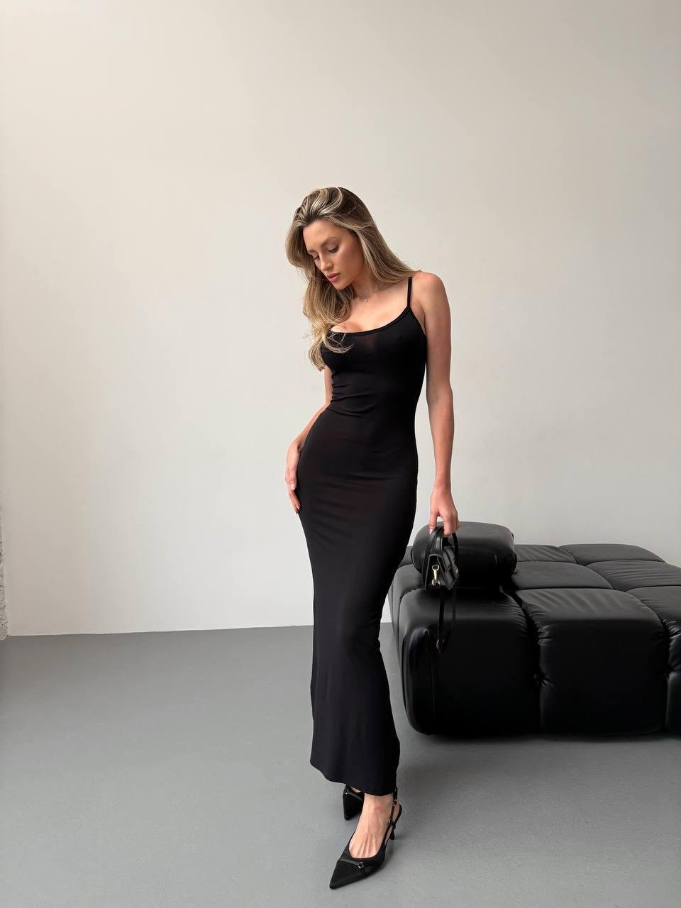 Максі-сукня S-M Чорний (Wm160)