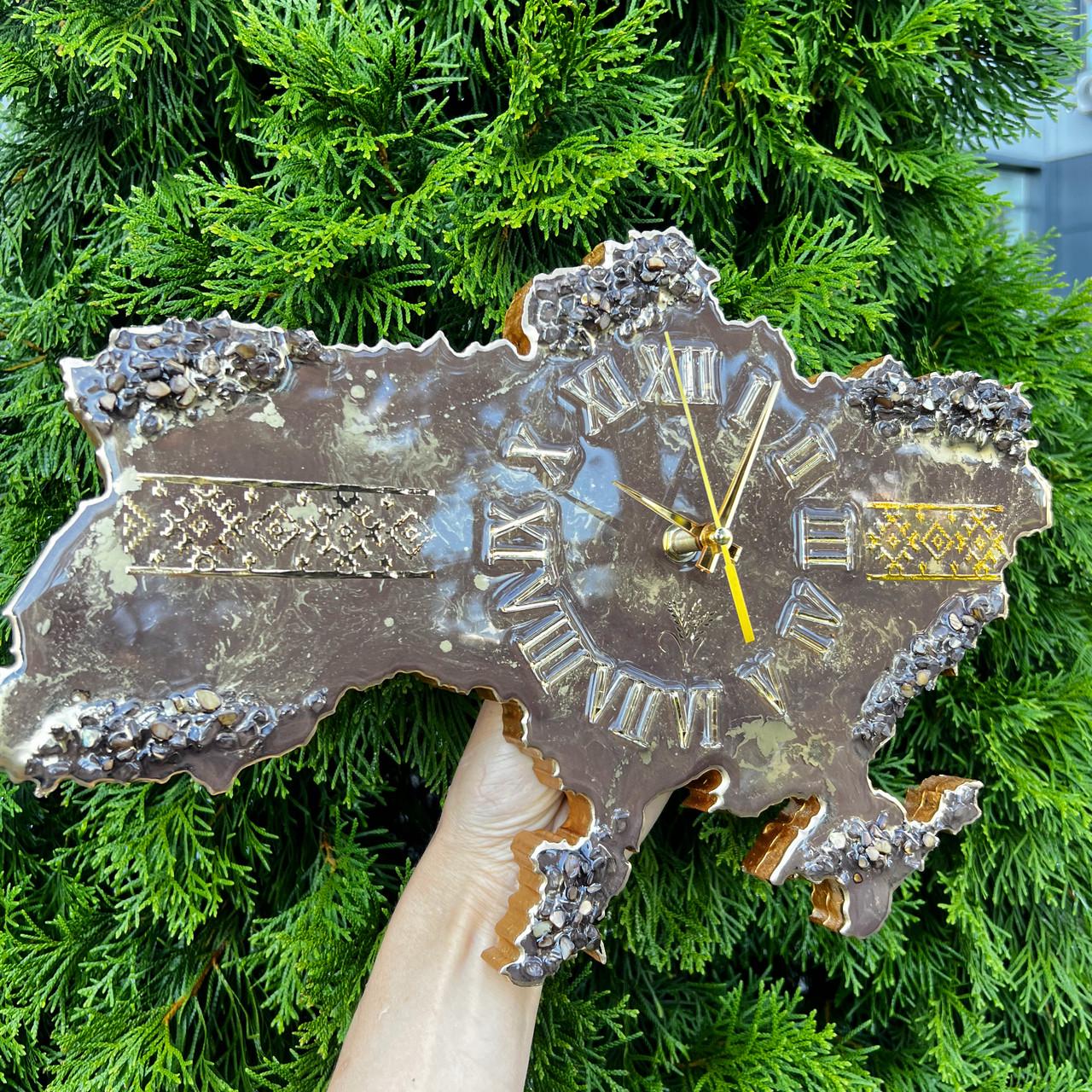 Часы настенные из эпоксидной смолы Карта Украины 50x32 см