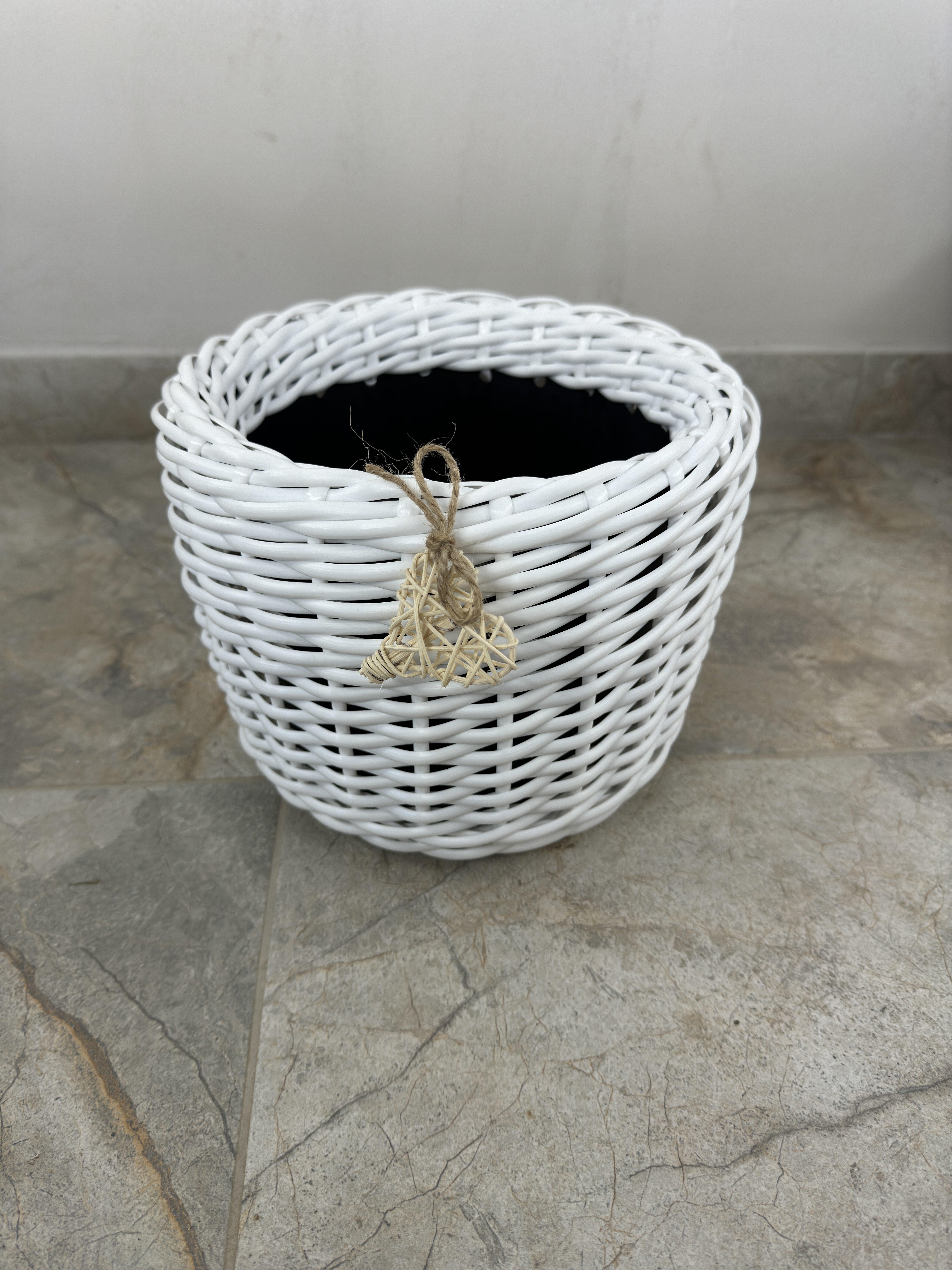 Кашпо из искусственного ротанга ручной работы 5 л Белый (32741) - фото 2