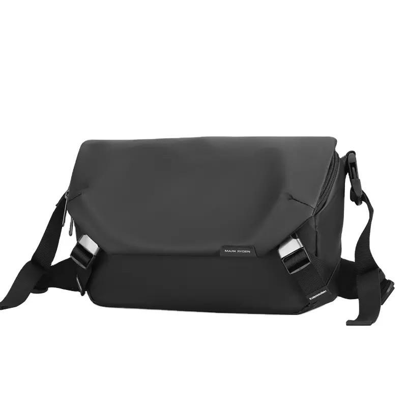 Сумка через плече Mark Ryden 8109 5,5 л для планшета до 9,7" Black (17586)