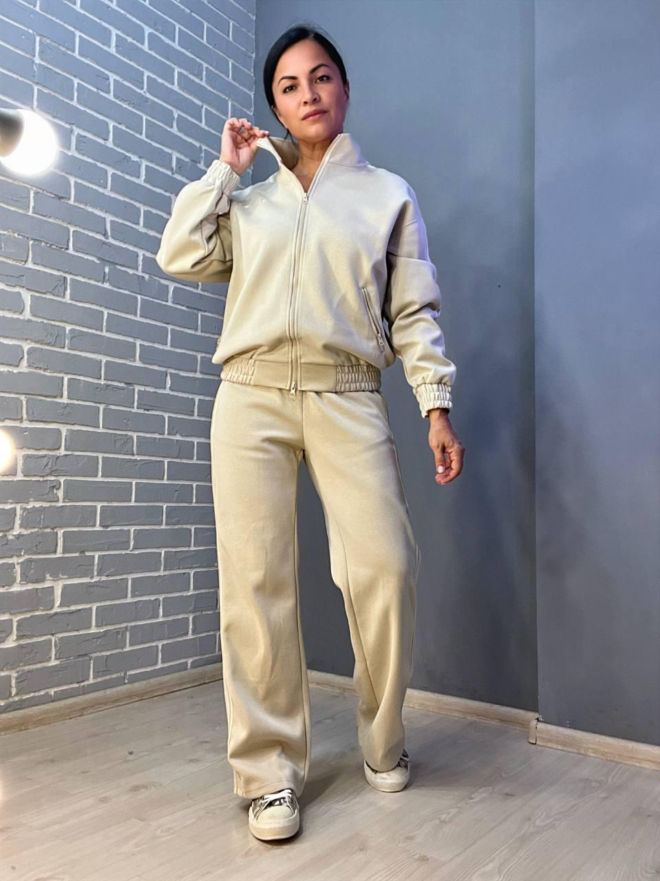 Костюм женский A-N 2738 свитшот и брюки с лампасом M Бежевый (2688) - фото 3 Костюм женский A-N 2738 свитшот и брюки с лампасом M Бежевый (2688) - фото 3