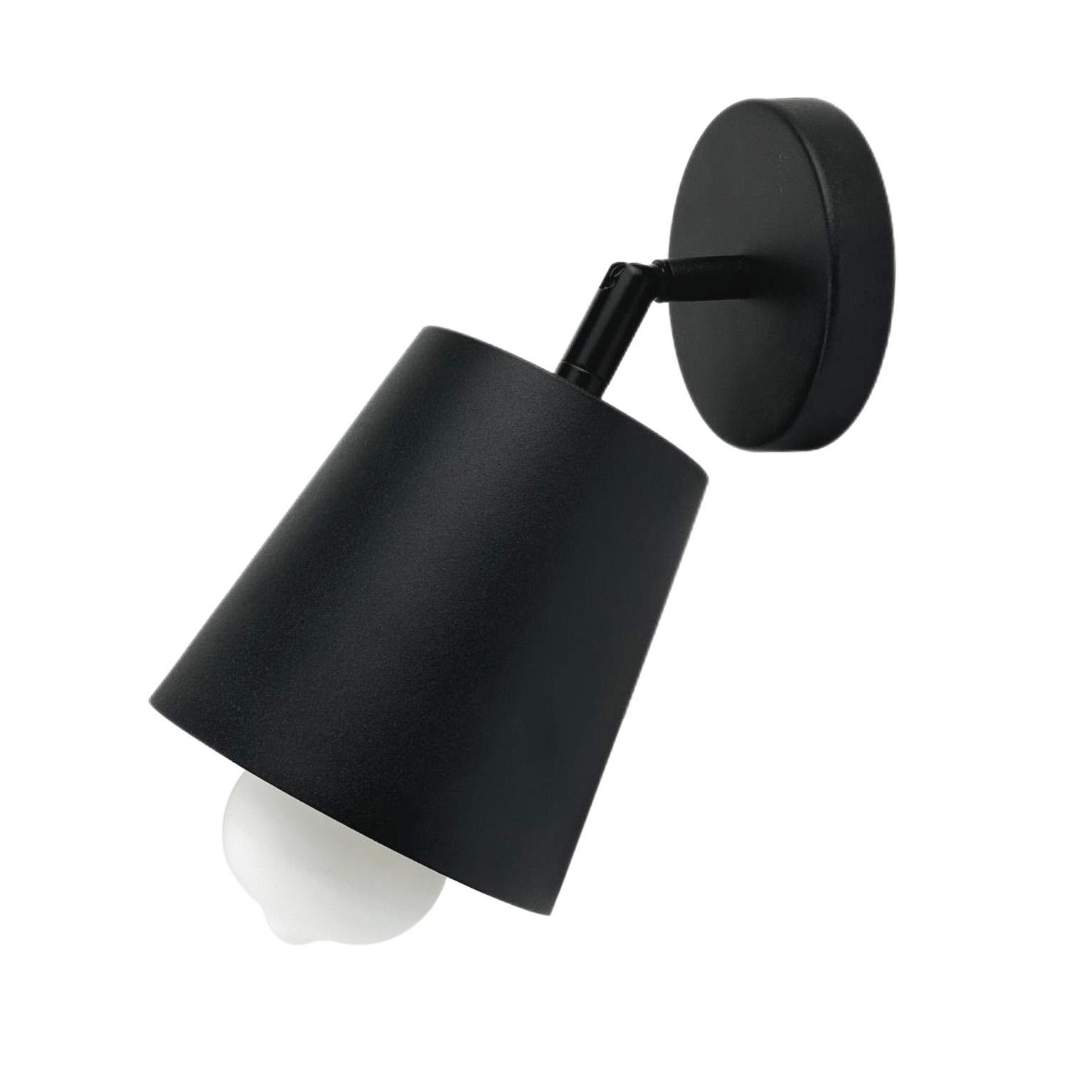 Настенный светильник Klint с металлическим плафоном Черный