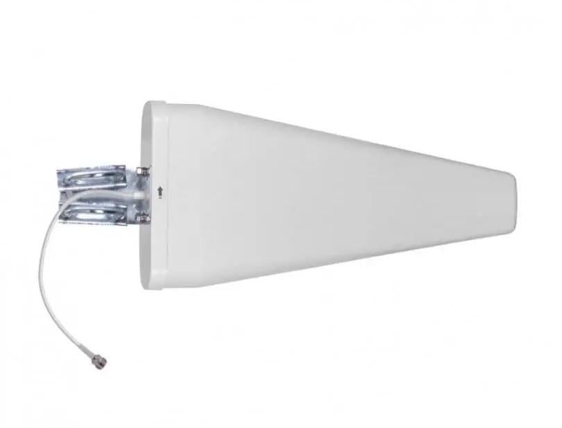 Антенна для роутера направлена флажок 700-2700 мГц 14 дБм (31717335)