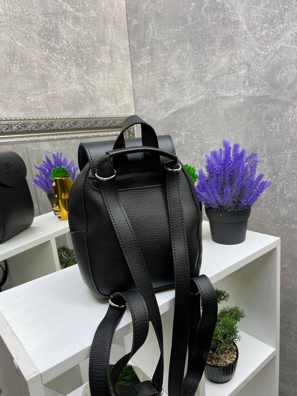 Рюкзак-трансформер через плечо городской под клапаном 25х19 см Черный - фото 6