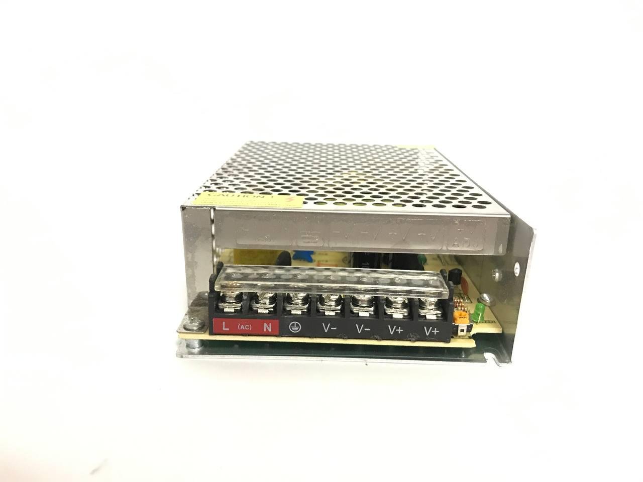 Блок питания 12 V/10 A металлический (000022309)