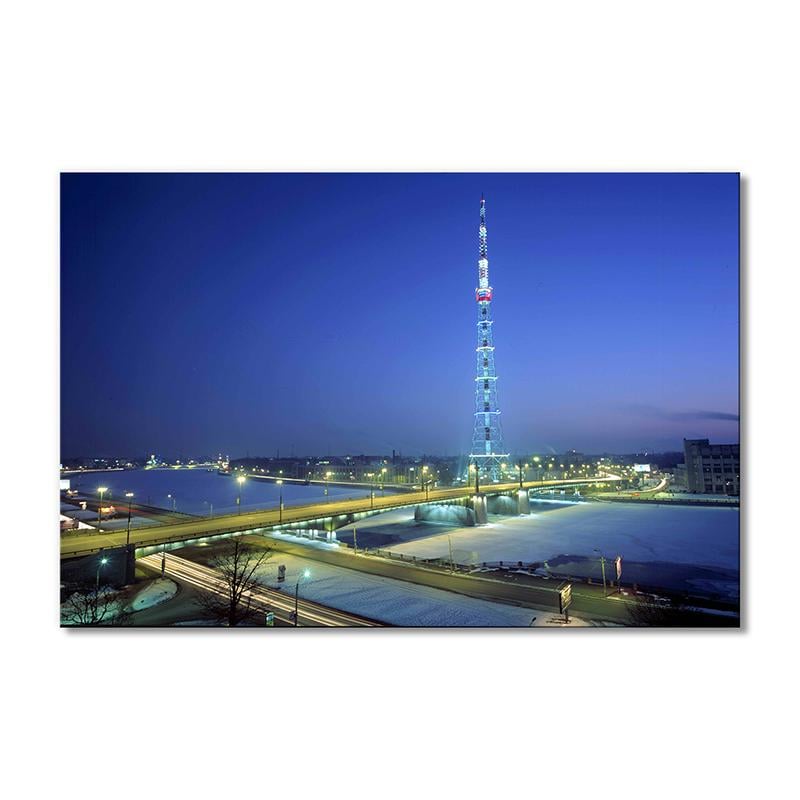 Картина модульная Вечерний город телевизионная башня 1 модуль 30х45 см