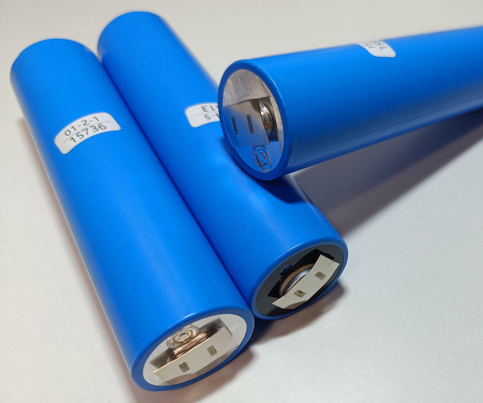 Аккумулятор 33140 EVE LiFePO4 3,2 V 15 Ah (6-8-15) - фото 2 Аккумулятор 33140 EVE LiFePO4 3,2 V 15 Ah (6-8-15) - фото 2