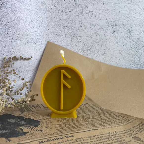 Свеча восковая руническая Ансуз (1226)