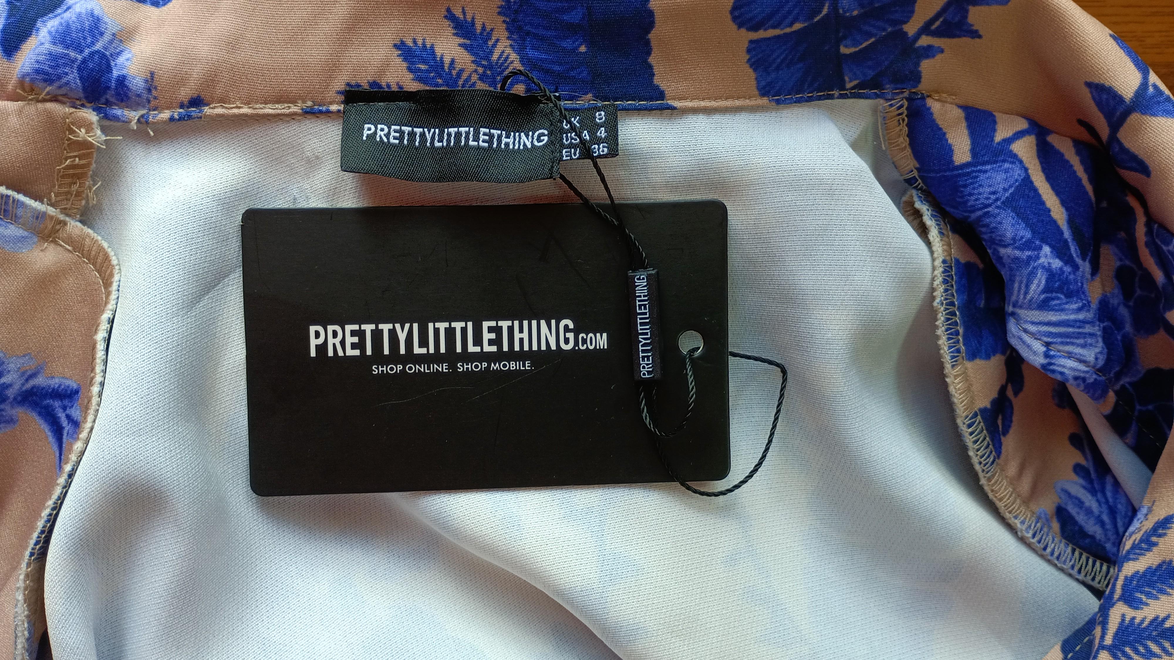 Сукня Pretty Little Thing з квітковим принтом S (18245884) - фото 2 Сукня Pretty Little Thing з квітковим принтом S (18245884) - фото 2