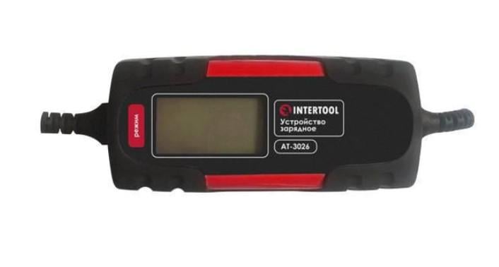 Зарядний пристрій AT-3026 6/12 В/ 1/4,5 А 230 В зимовий режим зарядки дисплей ємність акумуляторної батареї 1,2-120 А/ч