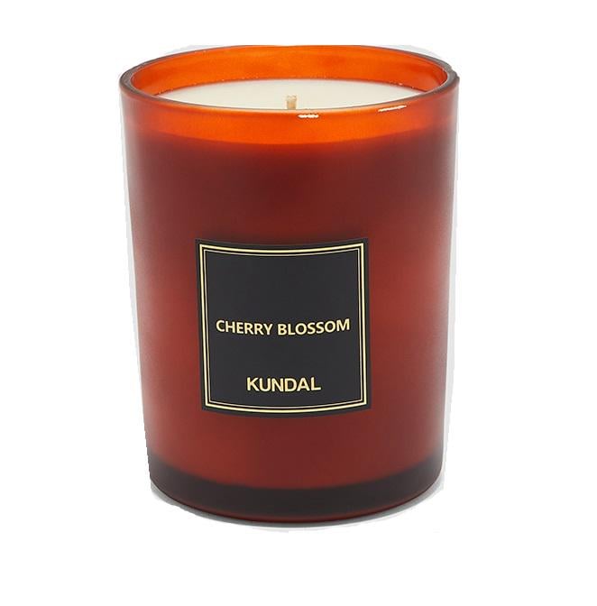 Аромасвечка Perfume Natural Soy Candle Cherry Blossom Kundal 500 г (8809693258154)