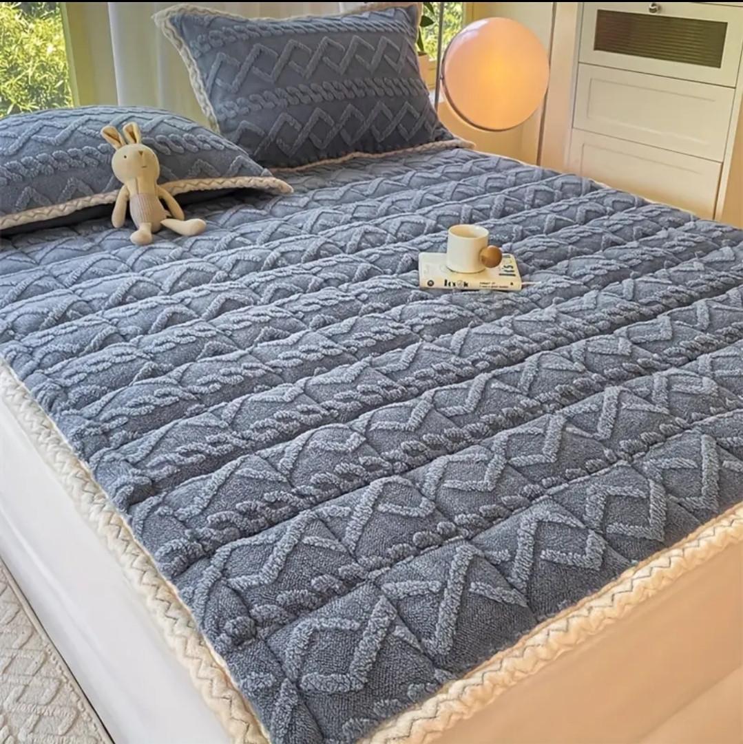 Наматрасник теплый бархатный 180х200 см Серый (2524983415)