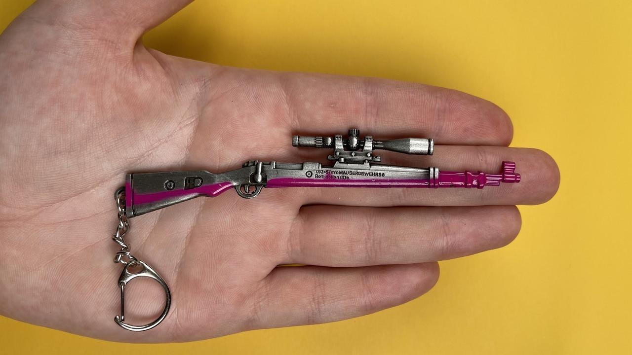 Брелок Pubg mobile снайперская винтовка Kar98 металл 12 см (1372408101) - фото 4 Брелок Pubg mobile снайперская винтовка Kar98 металл 12 см (1372408101) - фото 4