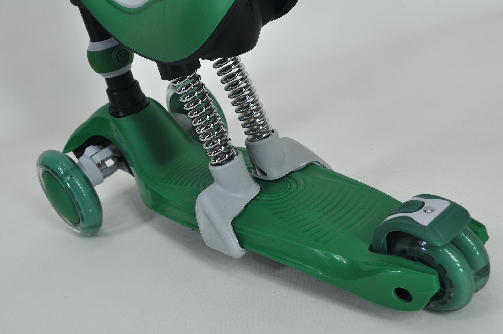 Самокат біговел Maraton Credo 3в1 дитячий триколісний з сидінням та батьківською ручкою Зелений - фото 13 Самокат біговел Maraton Credo 3в1 дитячий триколісний з сидінням та батьківською ручкою Зелений - фото 13