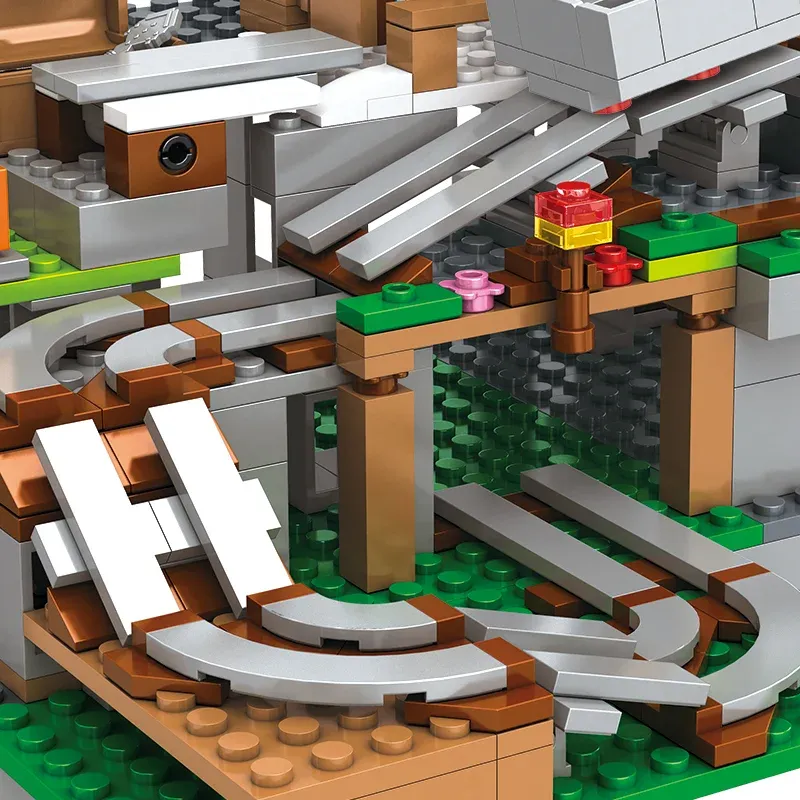 Конструктор Майнкрафт My World Гірська Печера з героями Шахта 587 дет. - фото 8 Конструктор Майнкрафт My World Гірська Печера з героями Шахта 587 дет. - фото 8