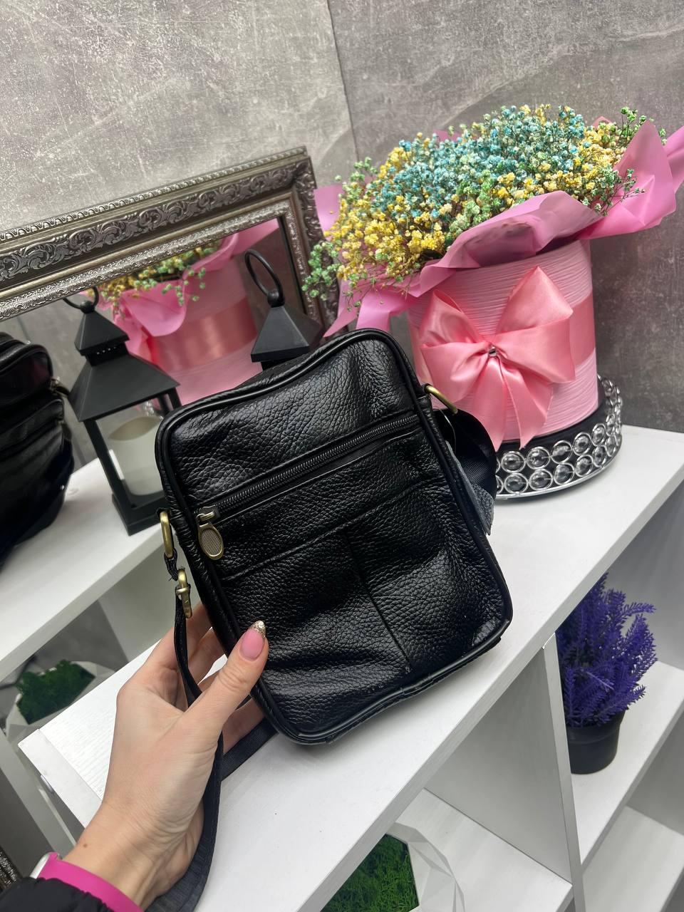 Сумка мессенджер кожаная мужская через плечо из натуральной кожи 17х22 см Черный (2748409949) - фото 10 Сумка мессенджер кожаная мужская через плечо из натуральной кожи 17х22 см Черный (2748409949) - фото 10