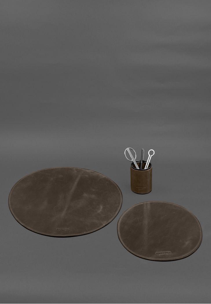 Настольный набор из натуральной кожи 1.2 Crazy Horse Темно-коричневый (A-028806) - фото 4 Настольный набор из натуральной кожи 1.2 Crazy Horse Темно-коричневый (A-028806) - фото 4