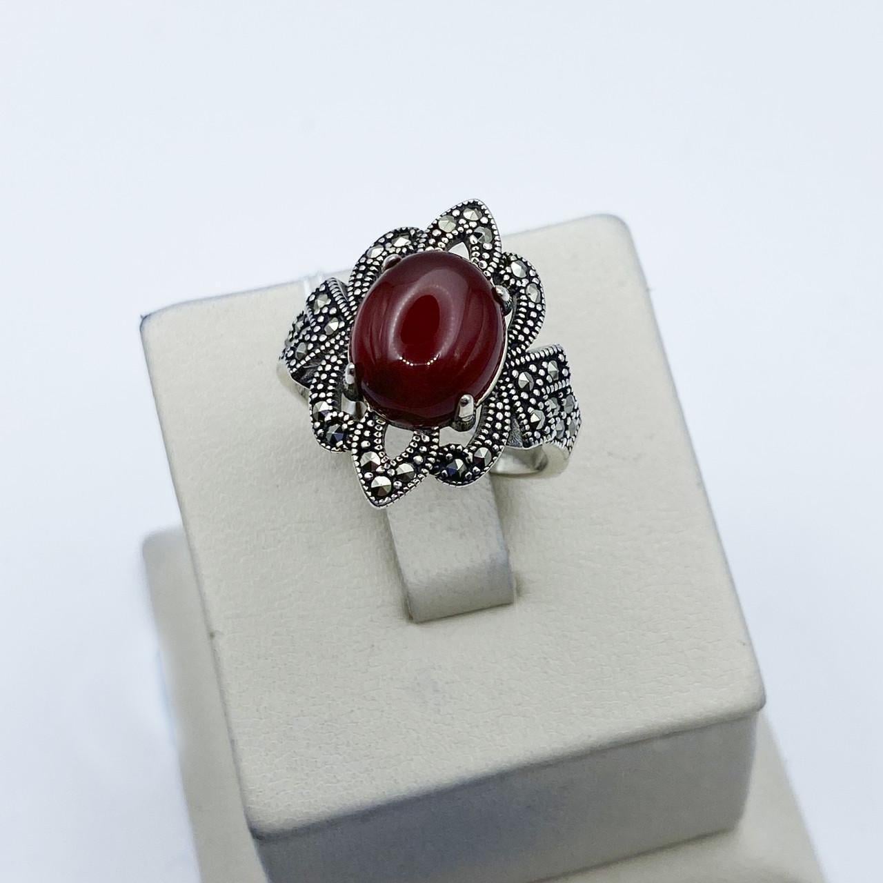 Кольцо серебряное с сердоликом и марказитом р. 19 6,06 г (2234344391) Кольцо серебряное с сердоликом и марказитом р. 19 6,06 г (2234344391)