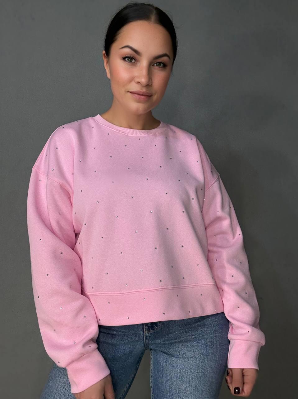 Свитшот женский W 2950 широкий россыпь камней OS Розовый (2483) Свитшот женский W 2950 широкий россыпь камней OS Розовый (2483)