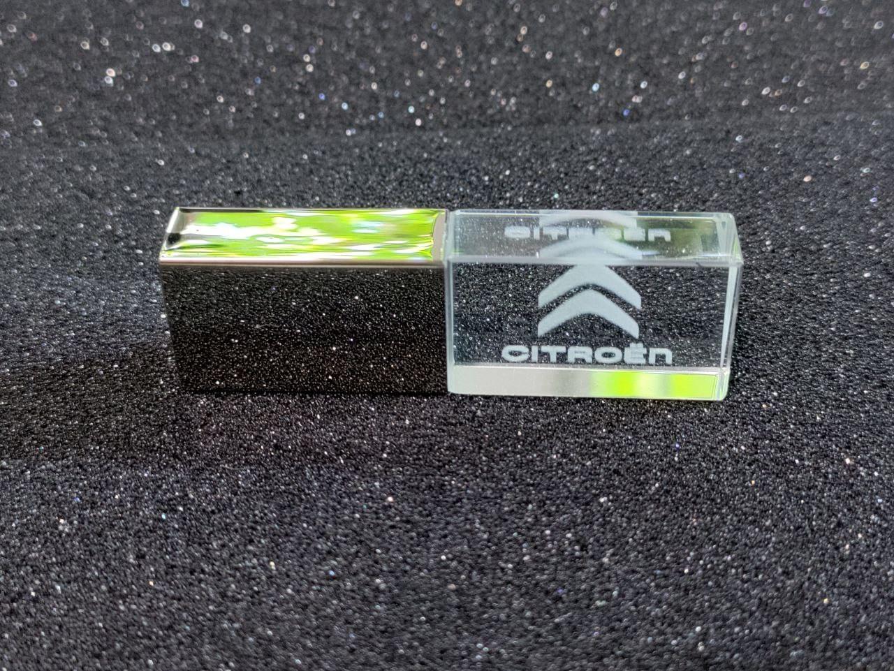 Флешка з логотипом Citroen 32 ГБ (1627789166)
