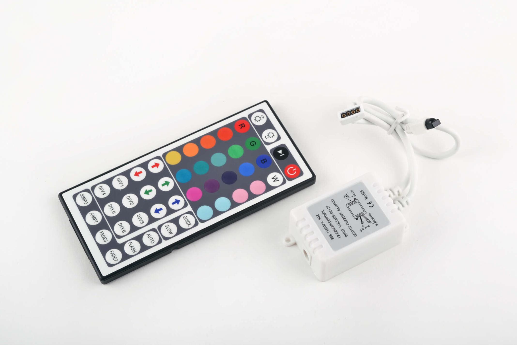 Контроллер RGB ИК с пультом дистанционного управления 44 кнопки (S-1950)