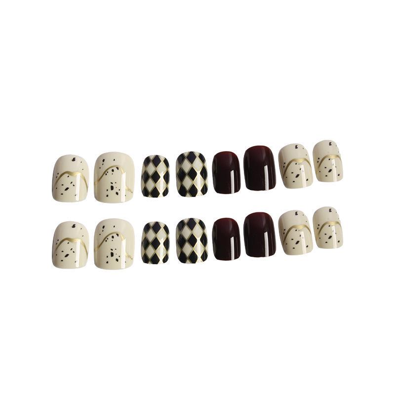 Накладные ногти с клеем Bananahall LK13385 24 шт. Бордовый (A9890) - фото 4 Накладные ногти с клеем Bananahall LK13385 24 шт. Бордовый (A9890) - фото 4