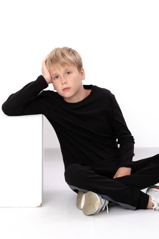 Джемпер однотонний для хлопчика Носи Своє 98 см Чорний (6025-015-4)