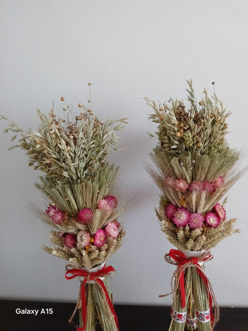 Дидух рождественский из колосья пшеницы/льна и овса на трех ножках 50-55 см с лентой вышиванкой Красный (2822830297) - фото 6 Дидух рождественский из колосья пшеницы/льна и овса на трех ножках 50-55 см с лентой вышиванкой Красный (2822830297) - фото 6