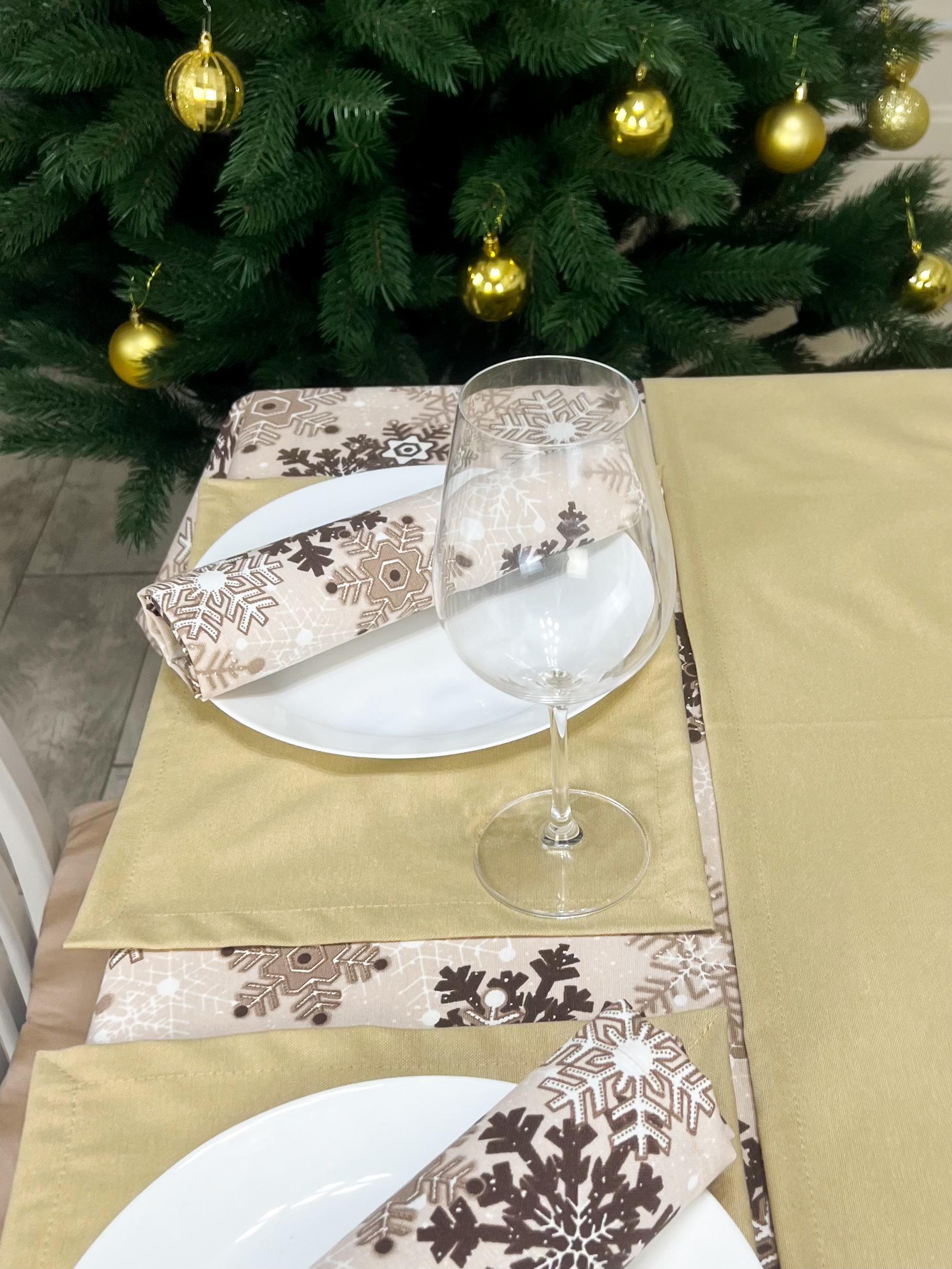 Комплект салфеток ефлоновых новогодних 30х40 см 4 шт. Бежевый (803-95-1) Комплект салфеток ефлоновых новогодних 30х40 см 4 шт. Бежевый (803-95-1)