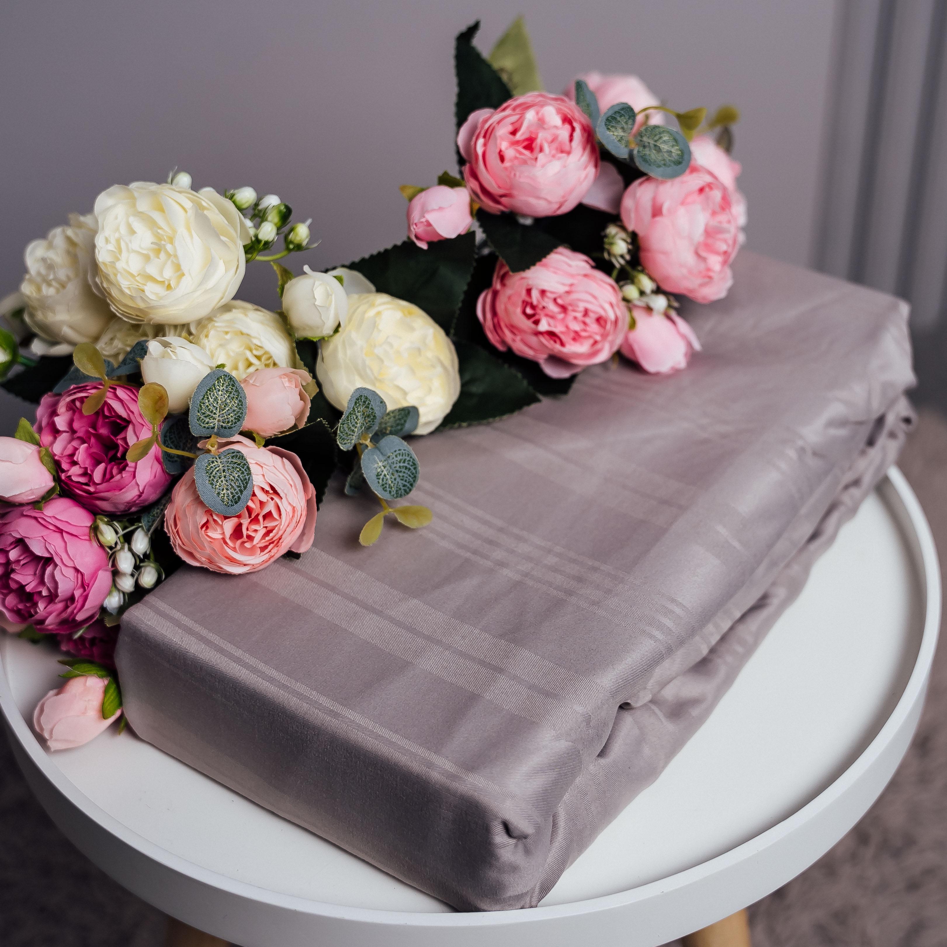 Наматрасник на резинке однотонный широкая полутораспальный полоска 160х200 см Пастельно-фиолетовый (87260)